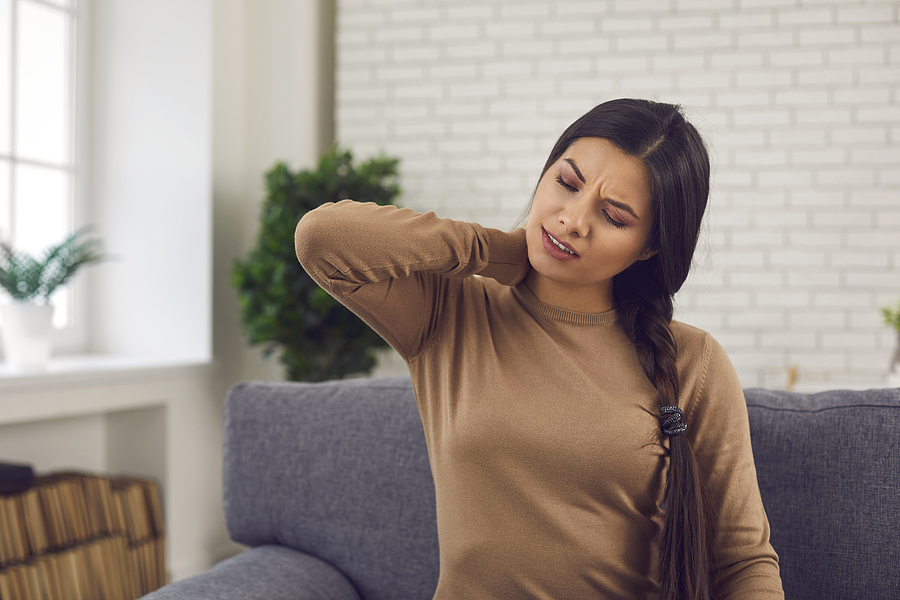 5 Ways Your Desk Job May Be Contributing to Neck Pain